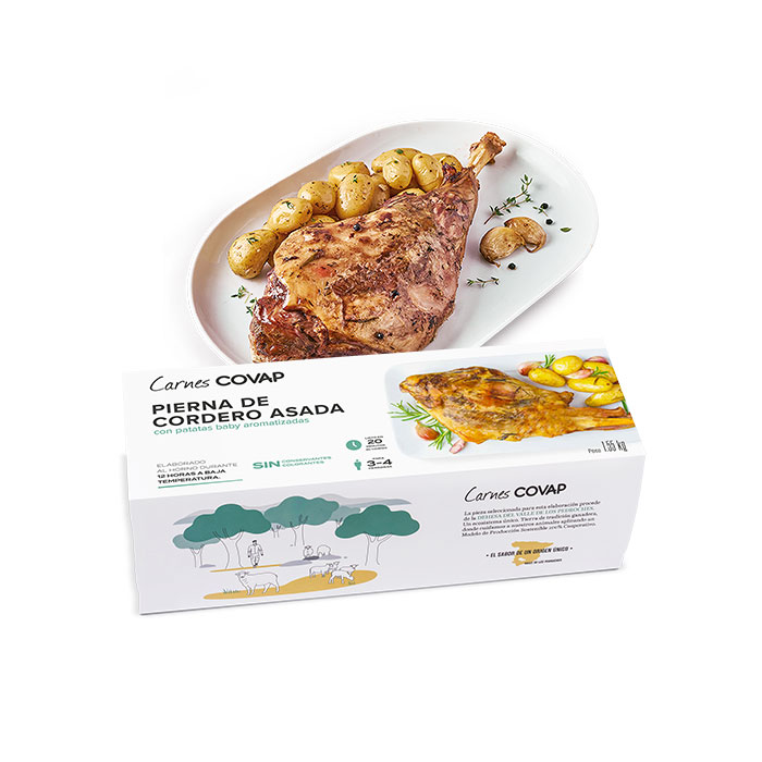 Pierna de cordero asado navideño entre 20-25 minutos con patatas baby aromatizadas aromatizadas de guarnición.